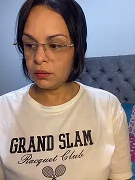 Kataliina online show from May 2026 02:18:02 AM