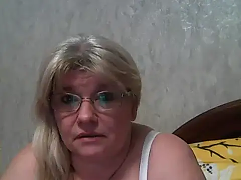 Snapshot of Diana_49 chatting on March 2025 10:55:01 AM Diana 49 online show from March 2025 10:55:01 AM
