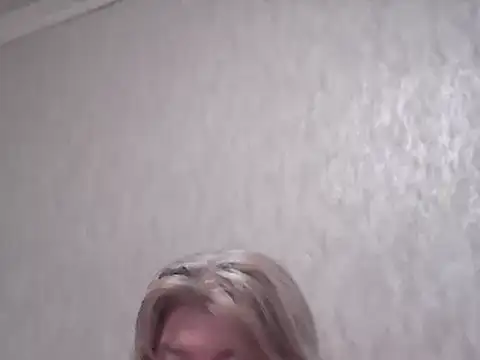 Snapshot of Diana_49 chatting on March 2025 06:29:02 PM Diana 49 online show from March 2025 06:29:02 PM