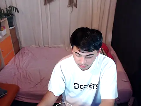 Snapshot of princeJayX chatting on February 2026 01:10:02 AM princeJayX online show from February 2026 01:10:02 AM