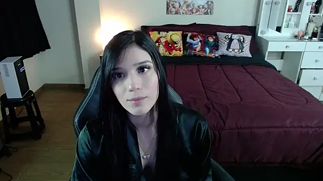 kittykat18x online show from April 2026 12:19:01 AM