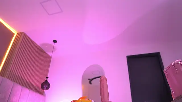 violeta aroca online show from May 2026 03:14:01 AM