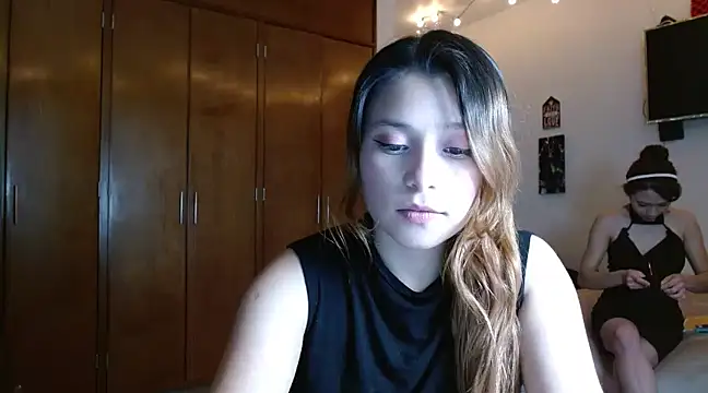 Snapshot of 3littleschoolteens chatting on March 2025 08:49:01 PM 3littleschoolteens online show from March 2025 08:49:01 PM