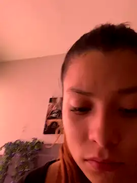 Snapshot of 3littleschoolteens chatting on October 2025 05:30:01 PM 3littleschoolteens online show from October 2025 05:30:01 PM