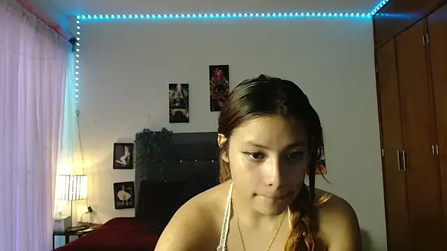 Snapshot of 3littleschoolteens chatting on October 2025 06:50:01 PM 3littleschoolteens online show from October 2025 06:50:01 PM