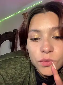 Snapshot of 3littleschoolteens chatting on October 2025 08:53:02 PM 3littleschoolteens online show from October 2025 08:53:02 PM