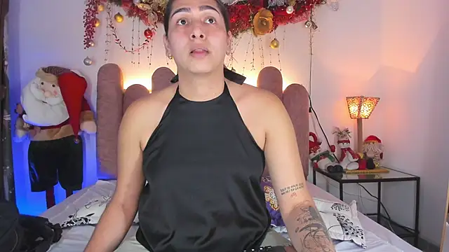 ISABELLASSMITH online show from December 2024 10:03:02 PM