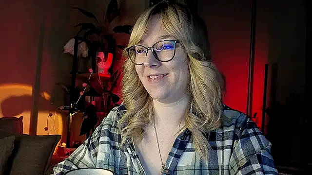 Snapshot of 5_in_one chatting on December 2024 04:45:01 AM 5 in one online show from December 2024 04:45:01 AM