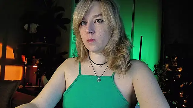 Snapshot of 5_in_one chatting on December 2024 05:34:01 AM 5 in one online show from December 2024 05:34:01 AM