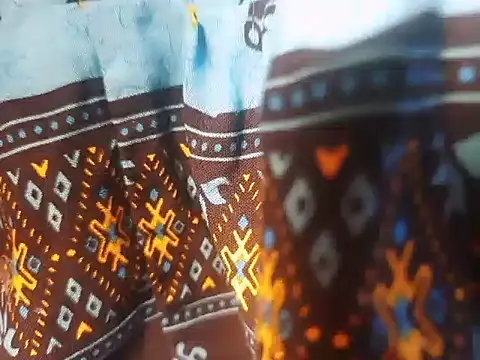 Snapshot of Savithri9 chatting on February 2025 04:12:01 AM Savithri9 online show from February 2025 04:12:01 AM