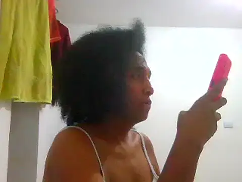 Snapshot of Aishamara chatting on February 2025 03:33:01 AM Aishamara online show from February 2025 03:33:01 AM