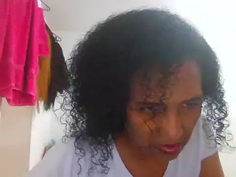 Snapshot of Aishamara chatting on February 2025 05:15:01 PM Aishamara online show from February 2025 05:15:01 PM