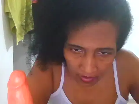 Snapshot of Aishamara chatting on February 2025 06:58:02 AM Aishamara online show from February 2025 06:58:02 AM