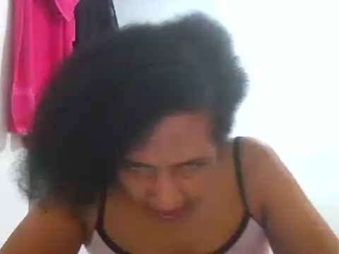 Snapshot of Aishamara chatting on March 2025 12:27:02 AM Aishamara online show from March 2025 12:27:02 AM