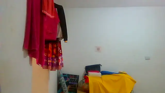 Snapshot of Aishamara chatting on October 2025 04:08:01 PM Aishamara online show from October 2025 04:08:01 PM