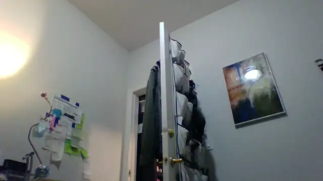 Snapshot of CleanGrey chatting on May 2026 01:36:01 AM CleanGrey online show from May 2026 01:36:01 AM