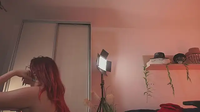 Snapshot of Amaliamour chatting on March 2025 07:19:02 AM Amaliamour online show from March 2025 07:19:02 AM