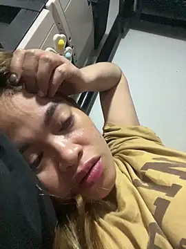 Snapshot of pinay4uwithagoodheart chatting on December 2025 05:43:02 PM pinay4uwithagoodheart online show from December 2025 05:43:02 PM