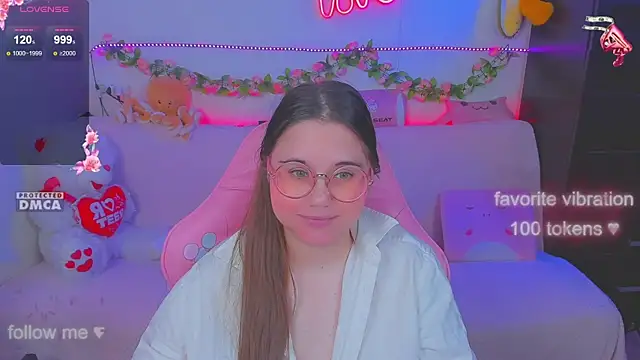 Lolisuccub online show from September 2025 05:57:02 PM