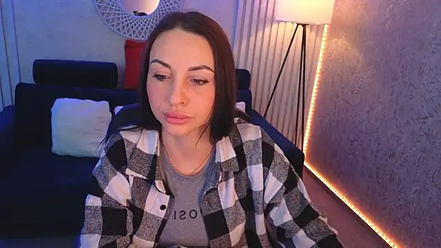 KristiiMax online show from February 2026 02:13:01 PM