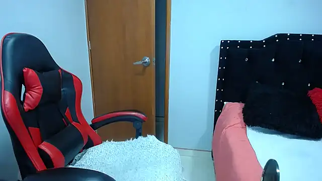Ursulawhite69 online show from May 2026 01:14:02 AM