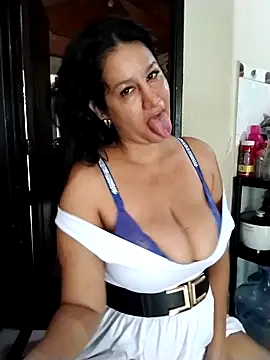 keilymadam online show from October 2025 12:41:02 PM