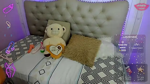 mila katts online show from February 2025 07:34:02 AM