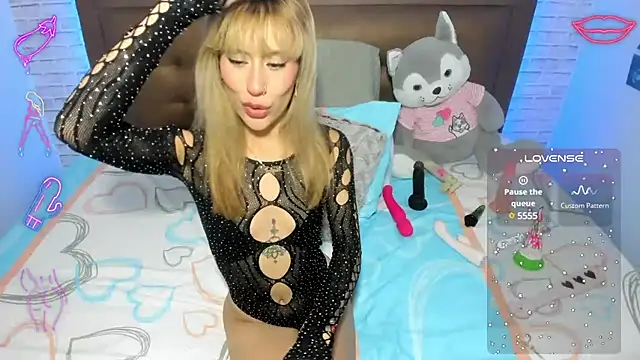 mila katts online show from February 2025 07:22:01 AM