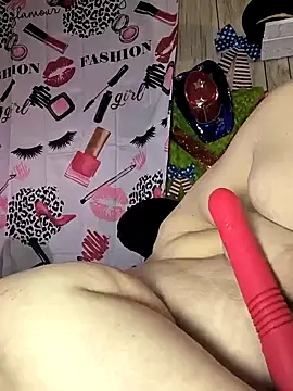 Snapshot of davisdesires@xh chatting on February 2025 07:16:02 PM davisdesiresxh online show from February 2025 07:16:02 PM