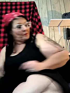 Snapshot of davisdesires@xh chatting on September 2025 03:12:02 PM davisdesiresxh online show from September 2025 03:12:02 PM