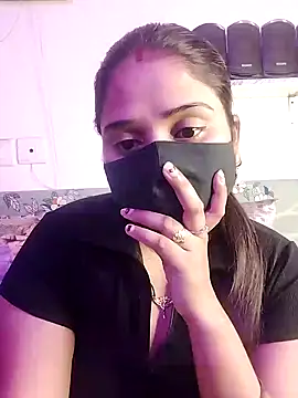 Snapshot of Janhvi_Bhabhi chatting on January 2025 06:48:01 PM Janhvi Bhabhi online show from January 2025 06:48:01 PM