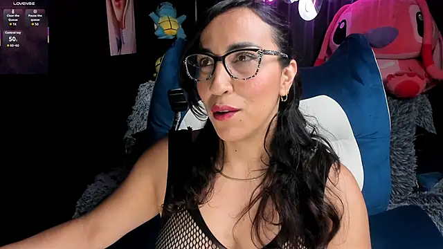 Katiehill 1 online show from November 2025 10:53:02 PM