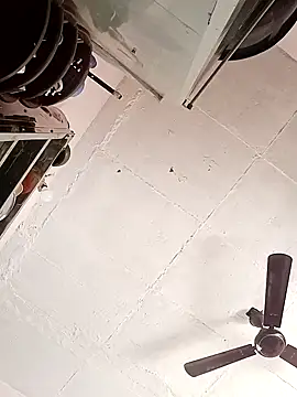 Snapshot of Shreya-Shetty09 chatting on February 2025 03:45:02 AM Shreya-Shetty09 online show from February 2025 03:45:02 AM