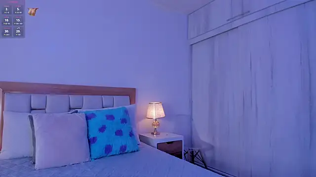 mia hank online show from April 2026 11:49:02 AM