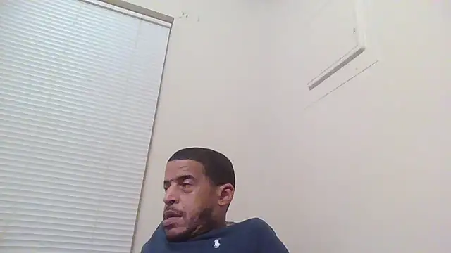 Snapshot of Fonzarelli chatting on September 2025 09:43:01 AM Fonzarelli online show from September 2025 09:43:01 AM