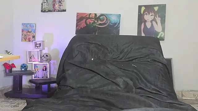 chirlleyy online show from March 2026 07:39:02 PM