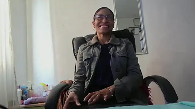 Aries Mature online show from April 2026 08:37:01 PM