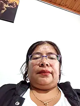 Snapshot of __valentina18 chatting on December 2024 08:21:02 PM valentina18 online show from December 2024 08:21:02 PM