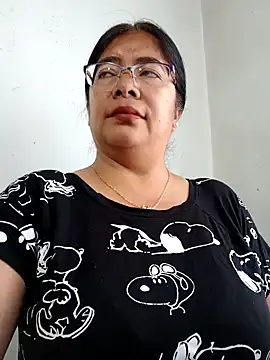 Snapshot of __valentina18 chatting on January 2025 01:17:01 PM valentina18 online show from January 2025 01:17:01 PM