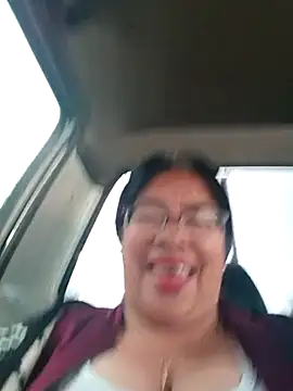 Snapshot of __valentina18 chatting on March 2025 01:03:02 PM valentina18 online show from March 2025 01:03:02 PM