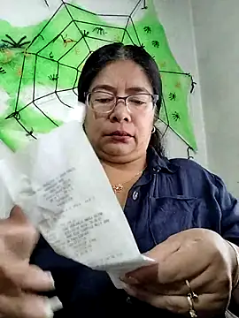 Snapshot of __valentina18 chatting on October 2025 01:14:01 PM valentina18 online show from October 2025 01:14:01 PM