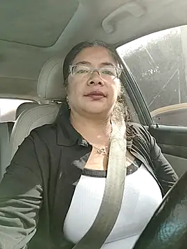   valentina18 online show from December 2025 01:39:02 PM