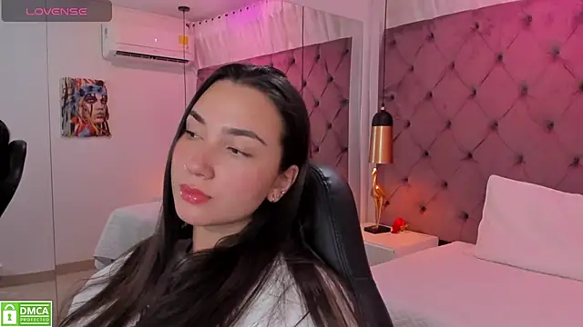 Snapshot of ava_blue chatting on March 2025 11:47:02 AM ava blue online show from March 2025 11:47:02 AM