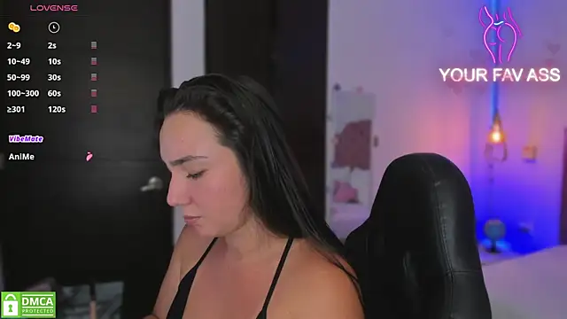 Snapshot of ava_blue chatting on March 2025 07:37:02 PM ava blue online show from March 2025 07:37:02 PM