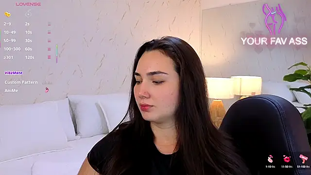 Snapshot of ava_blue chatting on September 2025 07:48:01 PM ava blue online show from September 2025 07:48:01 PM