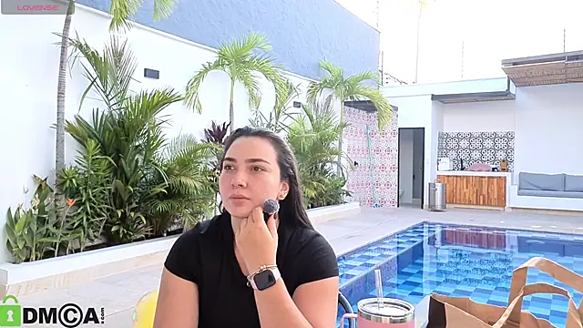 Snapshot of ava_blue chatting on October 2025 11:33:01 AM ava blue online show from October 2025 11:33:01 AM