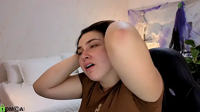 Snapshot of ava_blue chatting on October 2025 07:51:01 PM ava blue online show from October 2025 07:51:01 PM