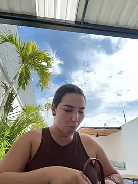 Snapshot of ava_blue chatting on November 2025 07:13:02 PM ava blue online show from November 2025 07:13:02 PM