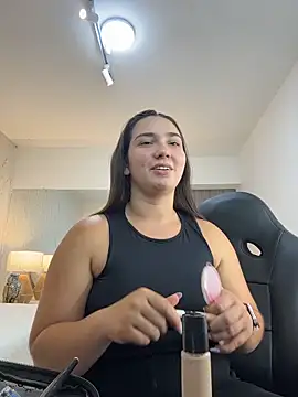 Snapshot of ava_blue chatting on November 2025 07:47:02 PM ava blue online show from November 2025 07:47:02 PM