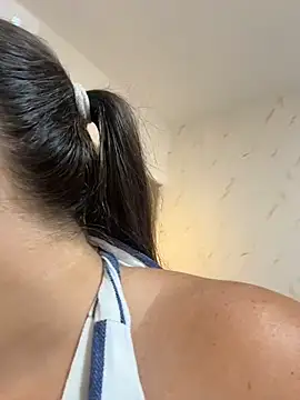 Snapshot of ava_blue chatting on December 2025 07:43:02 PM ava blue online show from December 2025 07:43:02 PM